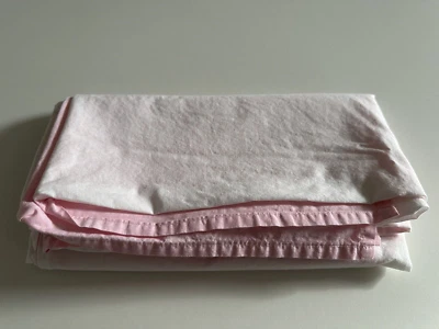 Falda Cuna Pottery Barn Niños Plisada Cambray, Rosa Bebé, 100% Algodón Foto 1 de 4