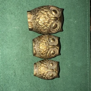 Juego de 3 estatuillas vintage de búho de latón Leonard años 70 - Imagen 1 de 13