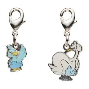 Pokemon Center National Zukan Metal Charm 580 581 Gothitelle Swanna Unova - Picture 1 of 1