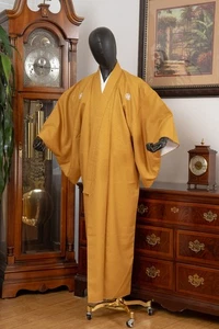 LIEBER VANILLE JAPANISCHER KIMONO HERREN MORGENMANTEL KLEID AUTHENTISCH JAPAN VINTAGE SAMURAI - Bild 1 von 6