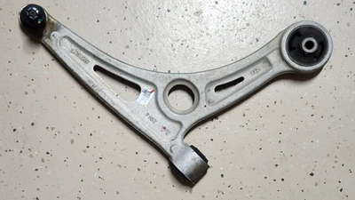 2017-2022 KIA NIRO FRONT RIGHT PASSENGER SIDE LOWER CONTROL ARM OEM* - Image 1 of 4