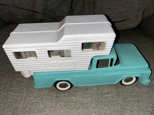 Andy Gard Kunststoff Spielzeug Pick Up TEAL Truck mit Camper 14" Vintage - Bild 1 von 5