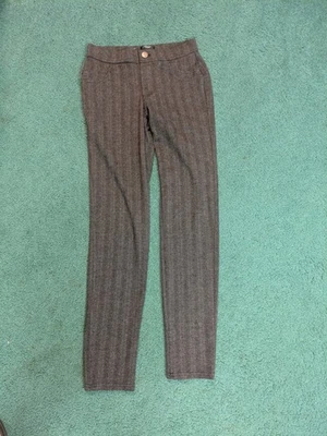 Simply Vera - Vera Wang - Skinny Dress Pants Gray - Size Small Long Herringbone - Image 1 of 4