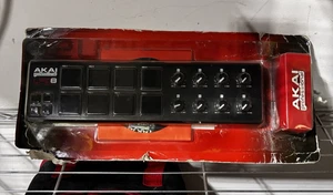 Akai Professional LPD8MK2 Laptop Midi Pad Add On Controller USB & CD - Picture 1 of 3