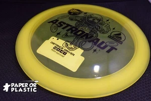 Discmania Active Premium ASTRONAUT Disc Golf 172 G Driver Yellow NEW Black - Picture 1 of 1