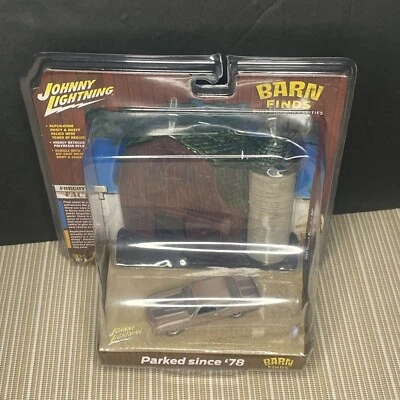 ФАСАД JOHNNY LIGHTNING 2018 BARN FIND ИЗ СМОЛЫ с 1:64 1970 CHEVY CHEVELLE SS новый - Изображение 1 из 4