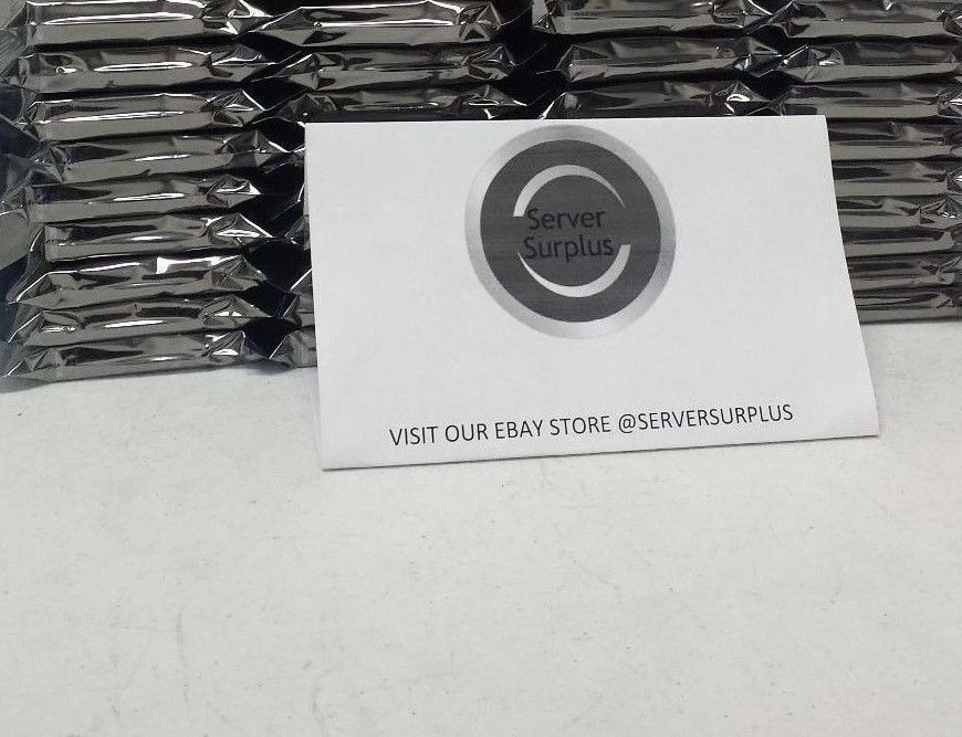 0F12623 Hitachi 2TB SATA 3.5 HARD DRIVE HUA722020ALA330 - Image 1 of 1