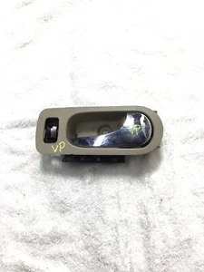 2008 BUICK LACROSSE CXL INTERIOR DOOR HANDLE ++ - Picture 1 of 10