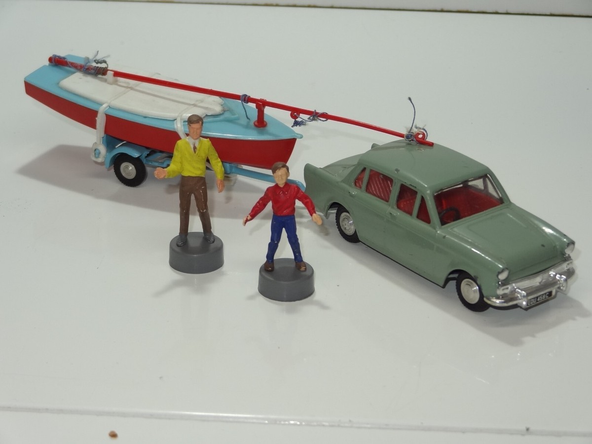 処分価格　SPOT-ON HILLMAN MINX 1800ミニカー 処分価格 SPOT-ON HILLMAN MINX 1800ミニカー 処分価格 SPOT-ON