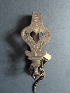 Antique French Victorian skirt chatelaine clip HEART chain decorated base metal - Picture 1 of 5