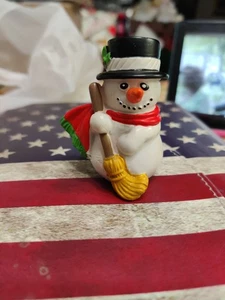 Vintage 1980 echt Holz Beere Schneemann Weihnachtsschmuck - Bild 1 von 5