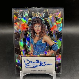 Wendi Richter 2024 Select Ice Prizm Auto WWE Signature Selections spedizione gratuita! - Foto 1 di 2