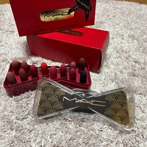 MAC Celebrate in Color Powder Kiss Lip Vault Destined for Stardom w/BOX FS NEW - Picture 1 of 4