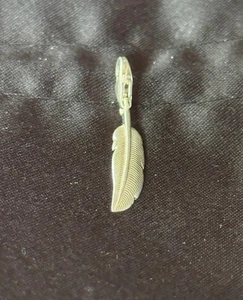 Thomas Sabo Sterling Silver 925 Feather Charm Pendant - Picture 1 of 3