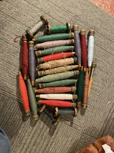 23 Vintage WOOD SPOOL bobbin antique wooden display thread craft Farmhouse - Picture 1 of 7