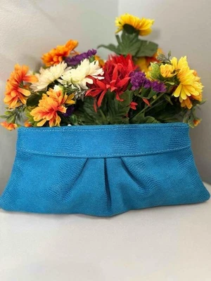 Clutch LAUREN MERKIN azul pele exótica detalhes couro com moldura fechamento - Imagem 1 de 4