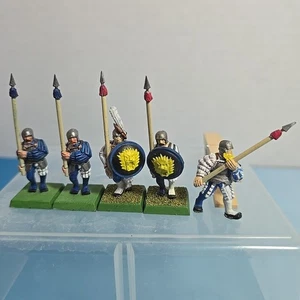 GWS Warmaster Bretonnian Men at Arms Command strip figures Plastic miniatures - Picture 1 of 6