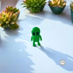 Lindo Mini Animal Flexi Articulado Regalo Impreso en 3D - Pequeño Alien - Imagen 1 de 2