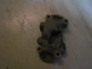 Honda C 100 / C 110 Couvre-Soupape Neuf Original - Picture 1 of 1