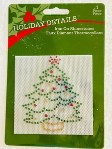 Holiday Details Iron-on Rhinestones Christmas Tree Applique - Picture 1 of 1
