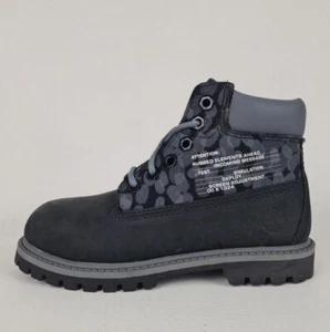 Timberland LITTLE KIDS 6In Classic 23884 Boots Outdoors Winter Black SZ 12 - Picture 1 of 9