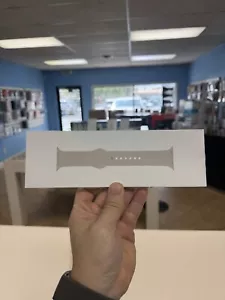 Apple Watch Original Sport Band(45mm) Starlight M/L New Sealed - Picture 1 of 6