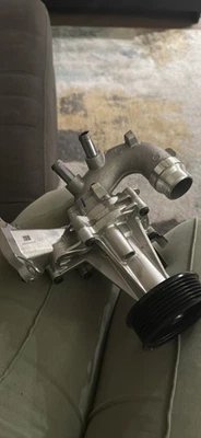 BOMBA DE AGUA ALFA ROMEO NUEVA Foto 1 de 2