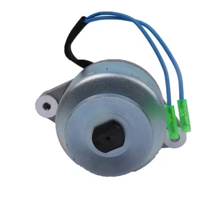 Alternator 15531-64017 17531-64012 for Kubota G1800 G1900 Tractor 1989-1995 - Picture 1 of 5