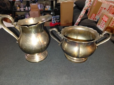 Jarra y azucarero vintage Lunt Silversmith crema (juego de 2 enchapados en plata) Foto 1 de 4