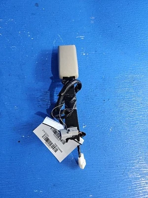 Cinturón de seguridad cubo delantero pasajero hebilla se adapta 06-09 LEXUS RX400h 5812 Foto 1 de 4