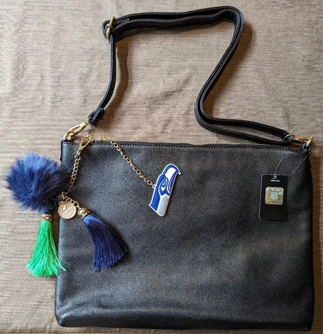 NFL Authentic Seattle Seahawks Black Purse with Gold Zip and Accents NWT Cover