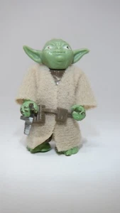 Vintage Star Wars (1980) | "Yoda" w/Robe & Belt Action Figure - Picture 1 of 2