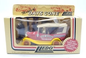 LLEDO Models of Days Gone SAN DIEGO FIRE CHIEF Ford Model A 1983 Diecast Truck - Picture 1 of 7