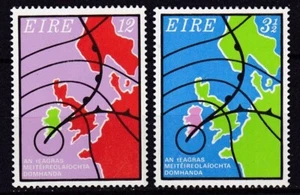 IRELAND #332-333 MNH CENT. INTL. METEOROLOGICAL COOPERATION (WEATHER MAP) - Picture 1 of 1