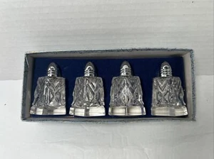 Set of 4 Vintage A Napco Cut Glass/crystal Salt and Pepper Shakers - Picture 1 of 10