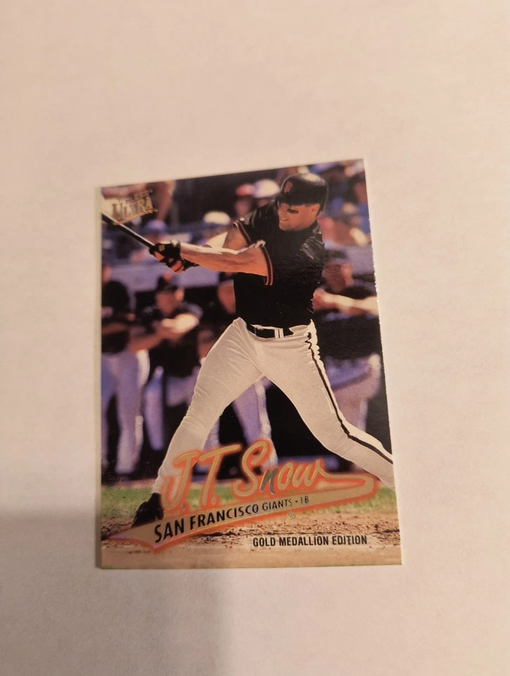 J.T. SNOW 1997 FLEER ULTRA GOLD MEDALLION #G359 FREE SHIPPING  - Image 1 of 2