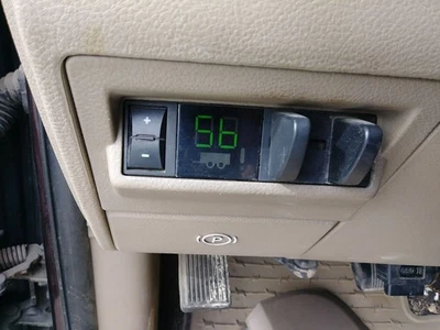 2012 RAM 3500 TAN DASH MOUNTED TOW CONTROL SWITCH. PART NUMBER 56054522AA - Image 1 of 4