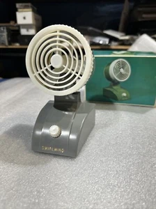 Vintage Lucky Clover Toys Adjustable Swirlwind Mini Fan Portable BatteryOperated - Bild 1 von 9