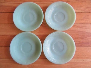 CL/"2" FIRE KING JADEITE SAUCERS ONLY/2 SAUCERS HAVE CHIPS/USA! - Picture 1 of 10