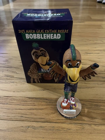 NEW ORLEANS PELICANS PIERRE THE PELICAN MARDI GRAS BOBBLEHEAD SGA GIVEAWAY NEW Cover