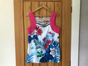 Star by Julien Macdonald blue/pink floral sleeveless top - size 12 - Picture 1 of 4