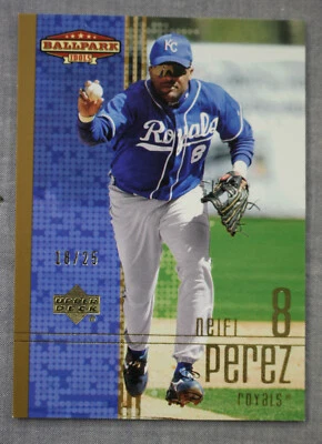 Neifi Pérez Rockies Cubs Dominican 2002 Upper Deck Ballpark Idols ORO #'d 18/25 Foto 1 de 3