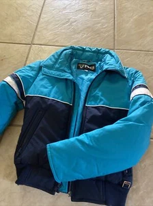 Fera Ski Wear Womans Jacket Blue White Color Blocking Vintage Ladies 8 C5 - Picture 1 of 6