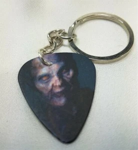 Zombie The Walking Dead Guitar Pick Keychain - Picture 1 of 2