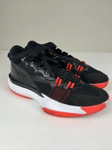 Nike Jordan Zion 1 Bloodline Black White Bright Crimson DA3130-006 Mens 9 - Picture 1 of 8