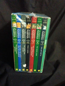 The Chronicles of Narnia 8 Book Box Set C.S. Lewis NEW SEALED Paperback Books - Picture 1 of 5