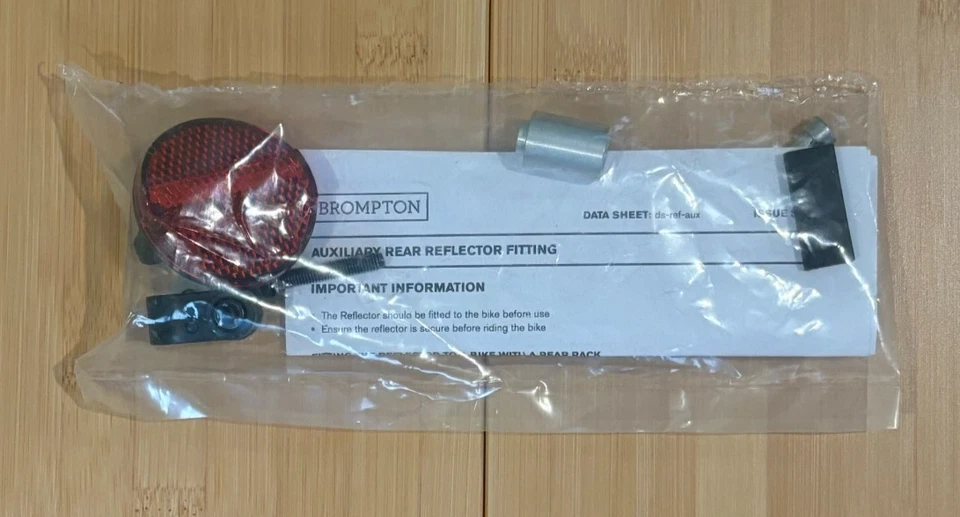 Brompton Auxiliary Rear Reflector Fitting OEM - Image 1 of 1