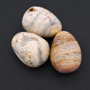 Lace Agate 3x Tumbled Stones 25x35mm - Picture 1 of 2