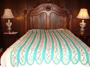 New Handmade Handcrafted Crochet Throw Blanket Afghan in a Complex Pattern - Picture 1 of 7
