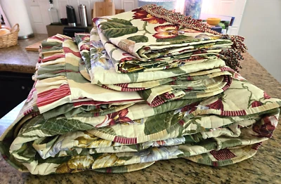 Waverly Buckingham - Juego de edredón de 8 piezas - KING - Ver descripción Foto 1 de 4